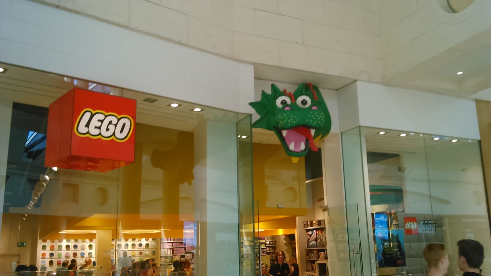 LEGO Store 2