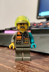 I have completed my Chief Minifigure